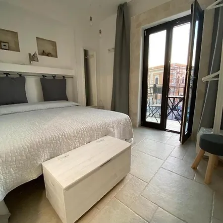 Flavi Hotel Bari Exterior photo